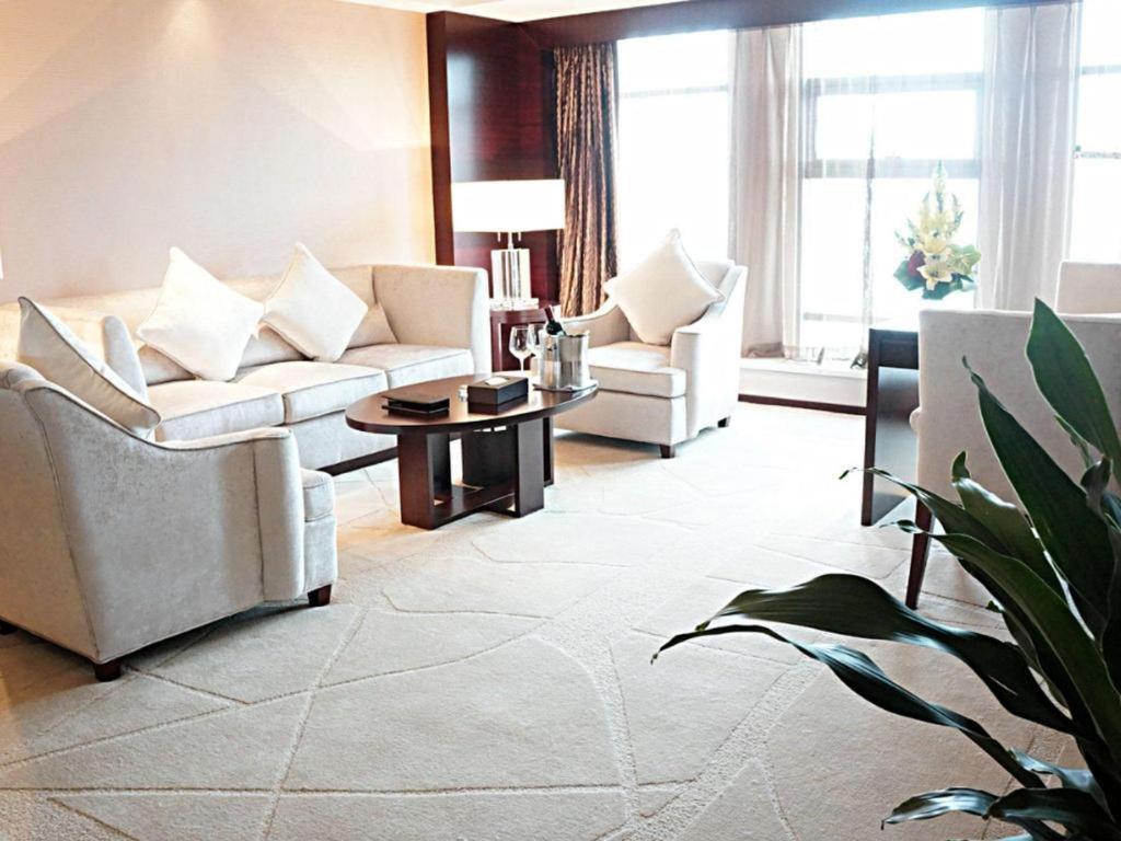 White Swan Hotel Changsha Exterior foto